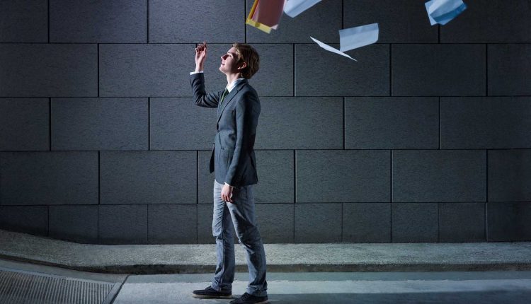 آیا زمان آن فرا رسیده که شغل فروش را رها کنیم؟