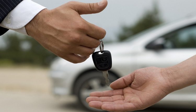 10 عامل قیمت‌گذاری خودرو؛ چگونه روی خودروی کارکرده قیمت بگذاریم؟