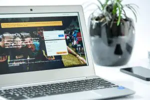 تکنیک های فروش آنلاین ، گام 8: twitter